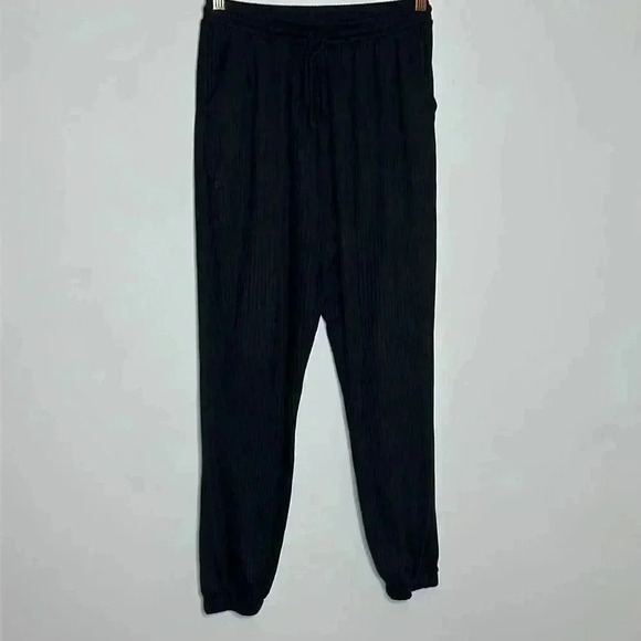 Green Envelope Black Lounge Pants - Picture 1 of 5